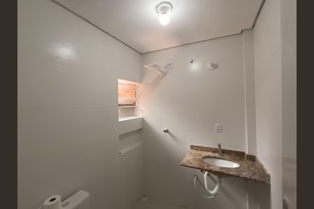 Casa para alugar com 120m², 4 quartos e sem vaga Casa para alugar com 120m², 4 quartos e sem vagaBanheiro Suíte 1