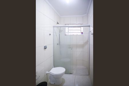 Casa para alugar com 160m², 3 quartos e 2 vagas Casa para alugar com 160m², 3 quartos e 2 vagasBanheiro social