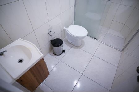 Casa para alugar com 160m², 3 quartos e 2 vagas Casa para alugar com 160m², 3 quartos e 2 vagasBanheiro social