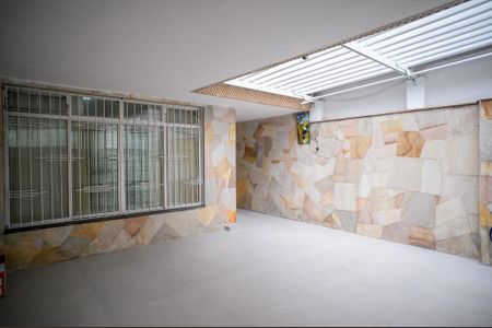 Casa para alugar com 160m², 3 quartos e 2 vagas Casa para alugar com 160m², 3 quartos e 2 vagasÁrea comum