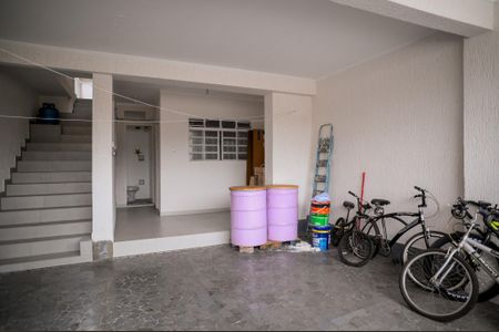 Casa para alugar com 160m², 3 quartos e 2 vagas Casa para alugar com 160m², 3 quartos e 2 vagasÁrea comum