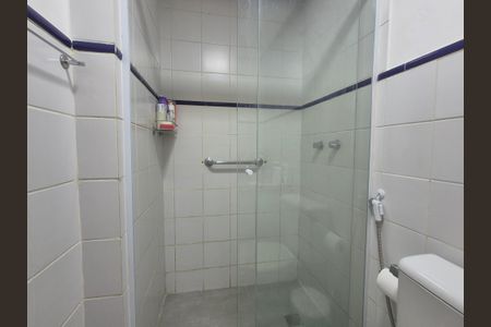 Casa de condomínio à venda com 196m², 4 quartos e 2 vagasBanheiro Social