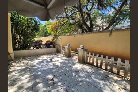 Casa de condomínio à venda com 196m², 4 quartos e 2 vagasVaranda da Sala