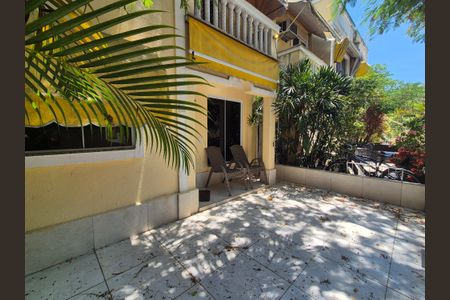 Casa de condomínio à venda com 196m², 4 quartos e 2 vagasVaranda da Sala