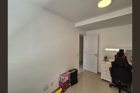Casa de condomínio à venda com 196m², 4 quartos e 2 vagasQuarto 2