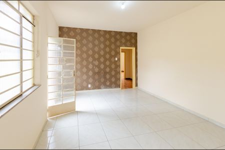 Casa para alugar com 120m², 3 quartos e 8 vagasCopa