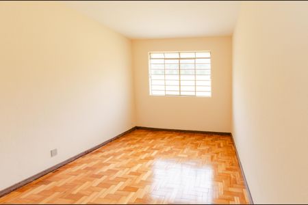 Casa para alugar com 120m², 3 quartos e 8 vagasQuarto 1