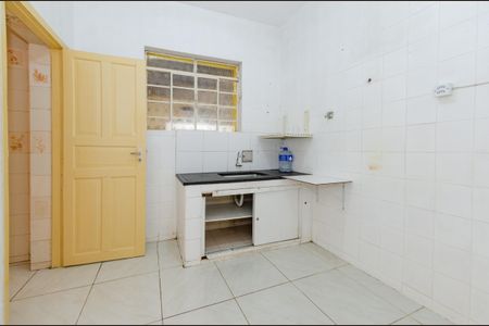 Casa para alugar com 120m², 3 quartos e 8 vagasCozinha