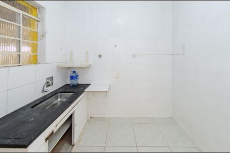 Casa para alugar com 120m², 3 quartos e 8 vagasCozinha