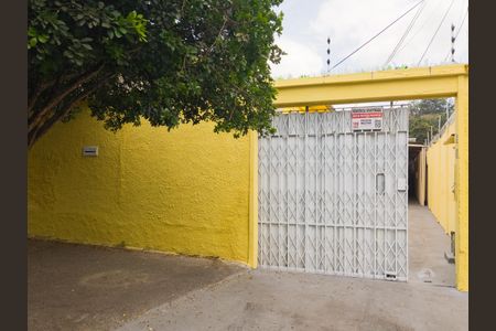 Casa para alugar com 120m², 3 quartos e 8 vagasFachada