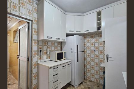 Apartamento à venda com 79m², 2 quartos e sem vaga Apartamento à venda com 79m², 2 quartos e sem vagaCozinha