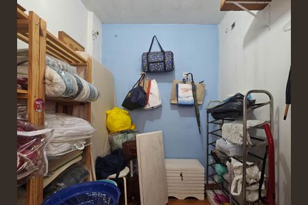 Apartamento à venda com 79m², 2 quartos e sem vaga Apartamento à venda com 79m², 2 quartos e sem vagaQuarto de Serviço