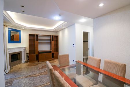 Apartamento à venda com 2 quartos, 65m² em Chácara Santo Antônio (zona Sul), São Paulo