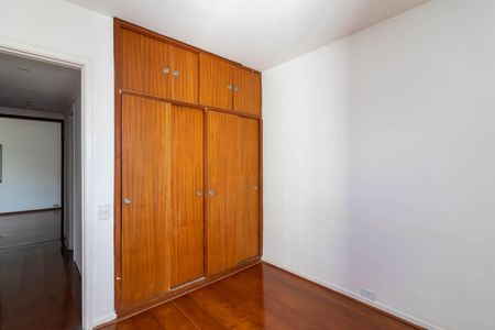 Apartamento para alugar com 85m², 3 quartos e 1 vagaQuarto 1