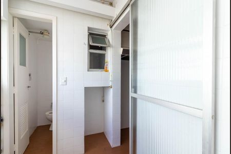 Apartamento para alugar com 85m², 3 quartos e 1 vagaÁrea de Serviço
