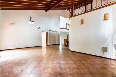 Casa à venda com 460m², 5 quartos e 5 vagas