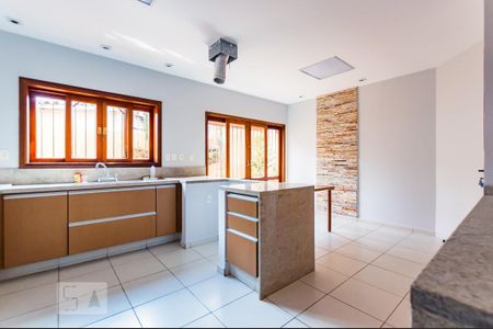 Casa à venda com 460m², 5 quartos e 5 vagas