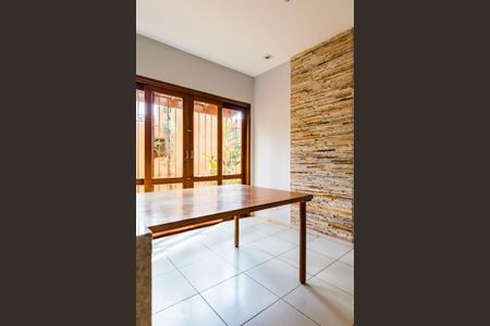 Casa à venda com 460m², 5 quartos e 5 vagas