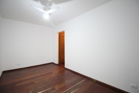 Casa à venda com 200m², 3 quartos e 4 vagasQuarto 3