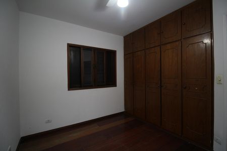 Casa à venda com 200m², 3 quartos e 4 vagasQuarto 1