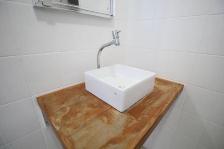 Casa à venda com 200m², 3 quartos e 4 vagasBanheiro Social