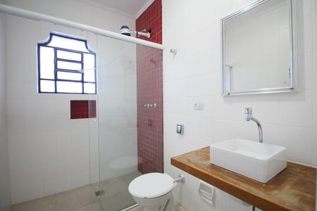Casa à venda com 200m², 3 quartos e 4 vagasBanheiro Social