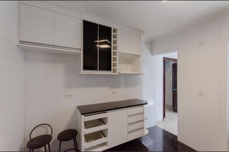 Casa para alugar com 172m², 3 quartos e 2 vagasCozinha