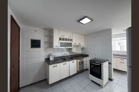 Apartamento para alugar com 110m², 3 quartos e 2 vagasCozinha e Área de Serviço