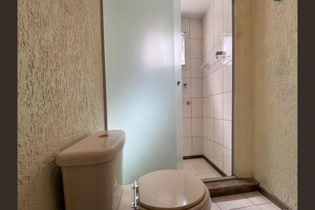 Apartamento para alugar com 110m², 3 quartos e 2 vagasSuíte 1 (Casal) - Banheiro