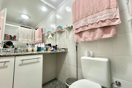 Apartamento à venda com 85m², 3 quartos e 2 vagasBanheiro da Suíte