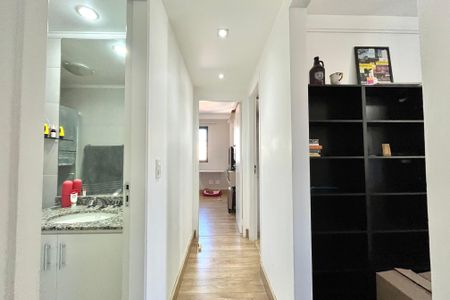 Apartamento à venda com 85m², 3 quartos e 2 vagasCorredor