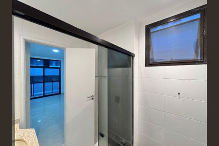 Apartamento à venda com 200m², 3 quartos e 2 vagasBanheiro da Suíte