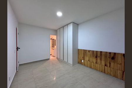 Apartamento à venda com 200m², 3 quartos e 2 vagasSuíte