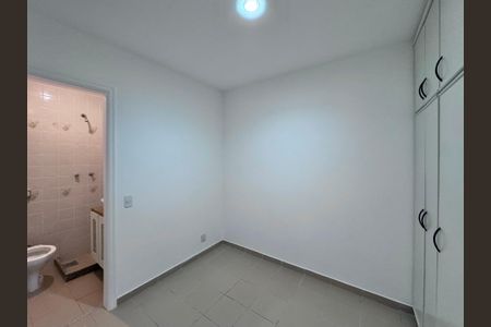 Apartamento à venda com 200m², 3 quartos e 2 vagasQuarto de Serviço