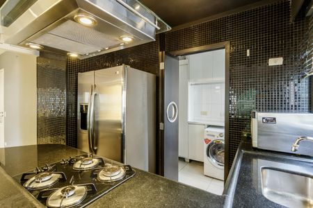 Apartamento para alugar com 97m², 1 quarto e 2 vagas Apartamento para alugar com 97m², 1 quarto e 2 vagasCozinha