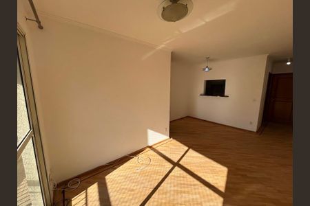 Sala 2 de apartamento para alugar com 3 quartos, 71m² em Vila Andrade, São Paulo