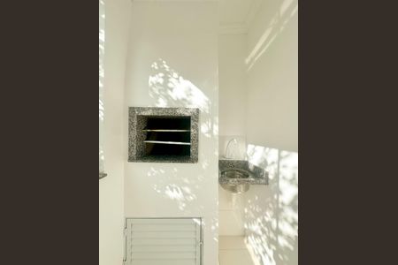 Apartamento para alugar com 72m², 2 quartos e 1 vagaChurrasqueira