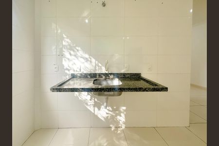 Apartamento para alugar com 72m², 2 quartos e 1 vagaCozinha