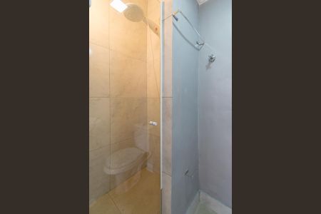 Apartamento para alugar com 65m², 2 quartos e sem vagaBanheiro da Suíte