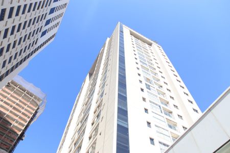 Apartamento para alugar com 38m², 1 quarto e 1 vagaFachada