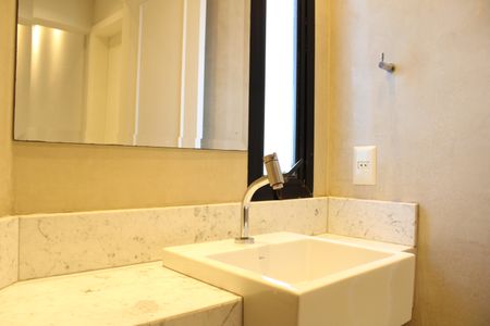 Apartamento à venda com 230m², 4 quartos e 3 vagasLavabo