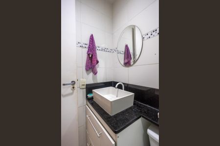 Apartamento à venda com 50m², 2 quartos e sem vagaBanheiro