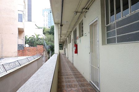 Sacada de apartamento para alugar com 2 quartos, 45m² em Floresta, Porto Alegre