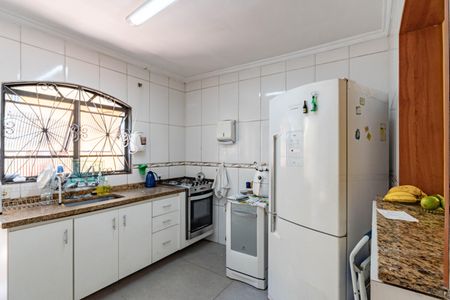 Cozinha de casa para alugar com 3 quartos, 150m² em Vila das Mercês, São Paulo
