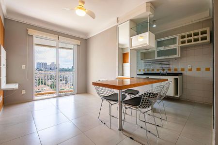 Sala/Cozinha de apartamento à venda com 1 quarto, 44m² em Vila Pompéia, São Paulo