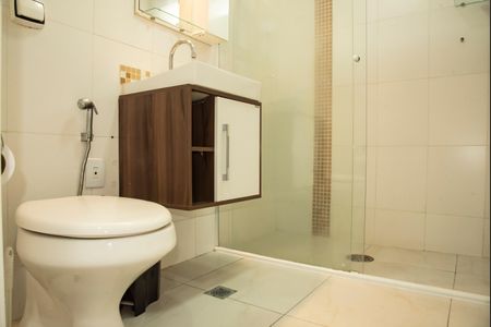 Apartamento à venda com 68m², 2 quartos e 1 vagaBanheiro