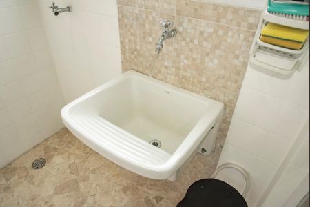 Apartamento à venda com 68m², 2 quartos e 1 vagaÁrea de Serviço