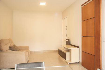 Apartamento à venda com 68m², 2 quartos e 1 vagaSala