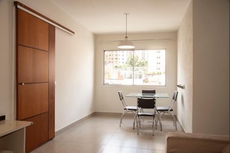 Apartamento à venda com 68m², 2 quartos e 1 vagaSala