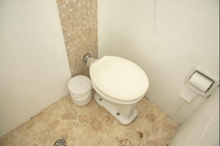 Apartamento à venda com 68m², 2 quartos e 1 vagaBanheiro de Serviço